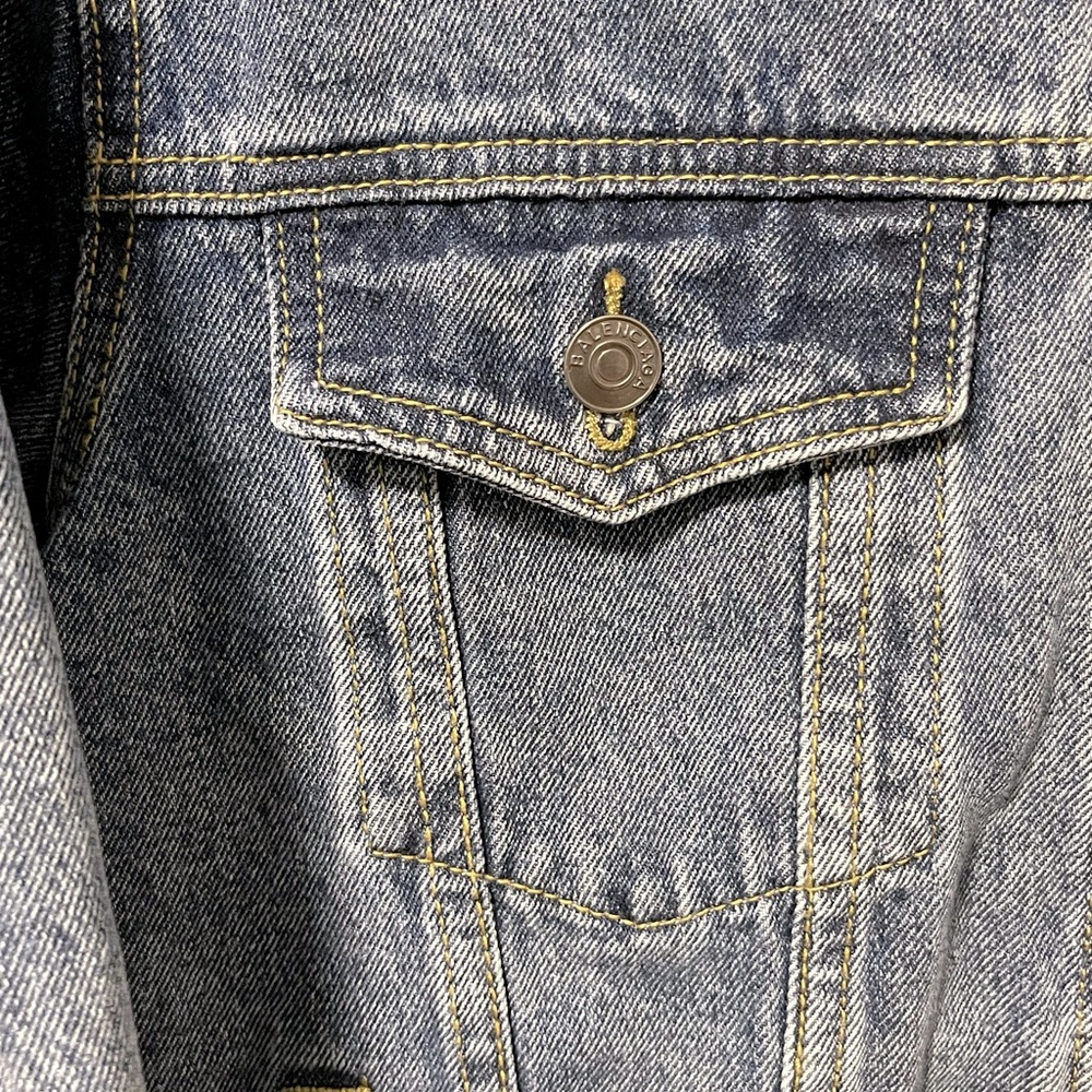 Used Oversized Balenciaga BB Mode Denim Jacket - Picture 4 of 12